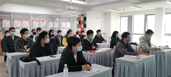 請(qǐng)回答2021 巴渝子弟集團(tuán)公司年終回顧